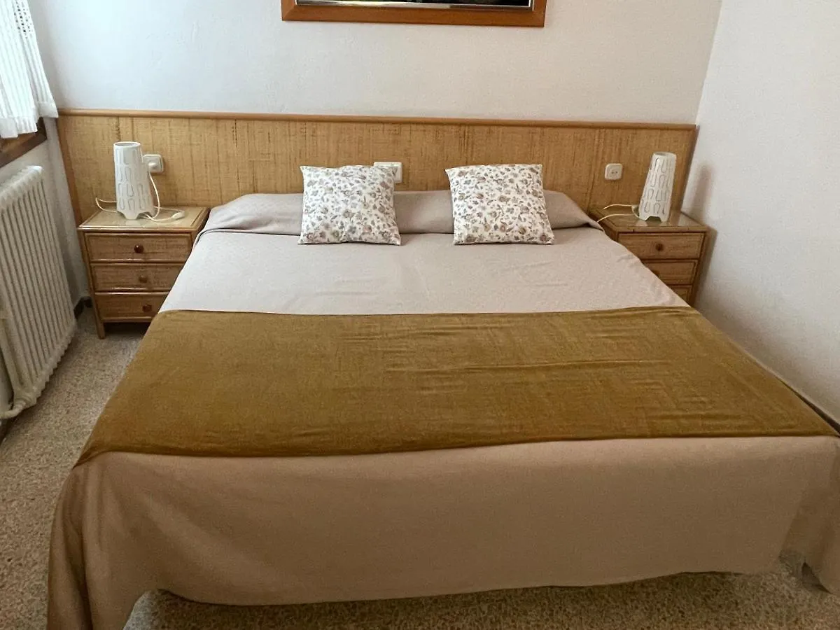 מלון דירות טוסה דה מאר Apartamentos El Sol